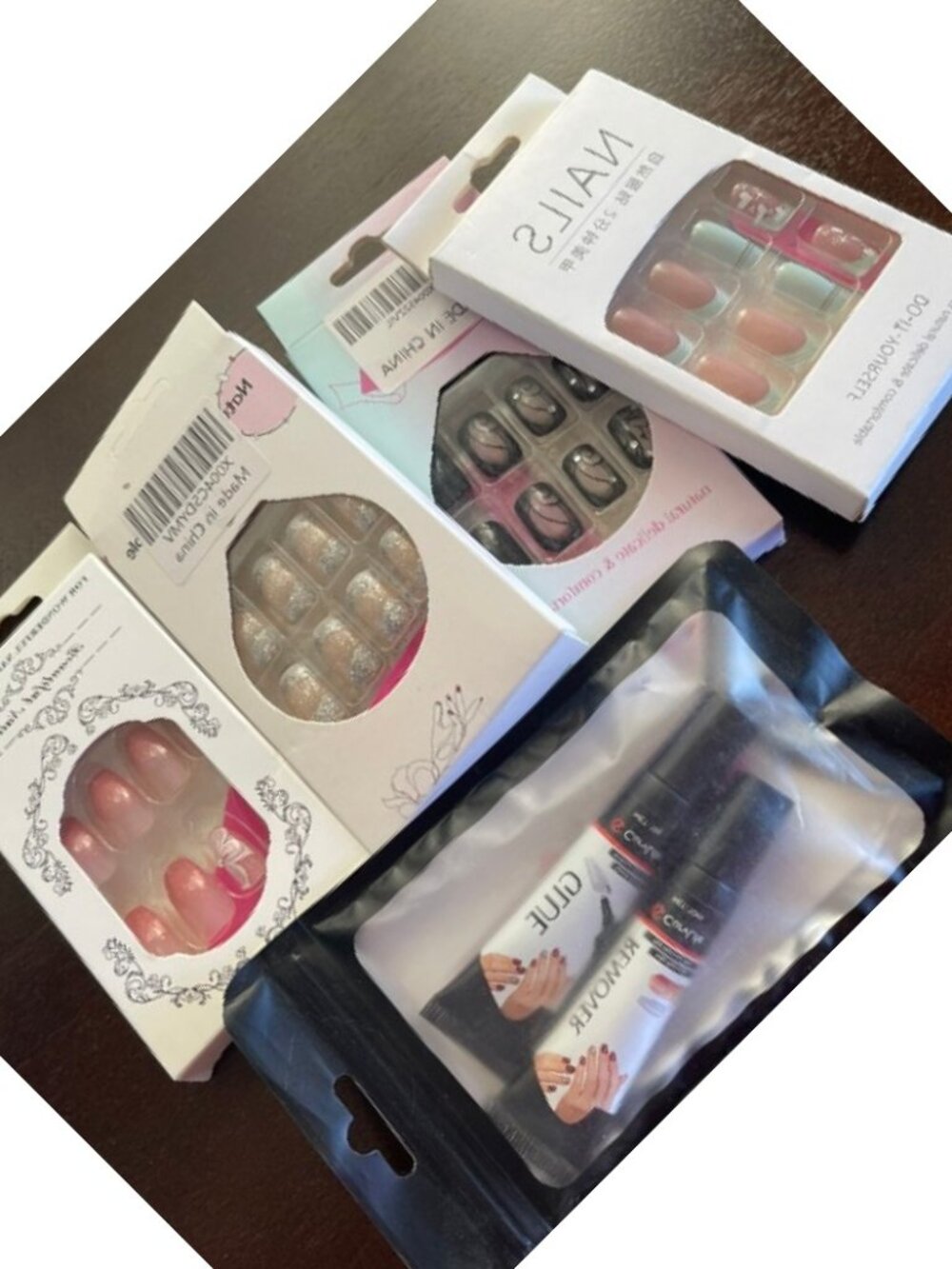 glue on nails 4 pack and glue and off nail remover